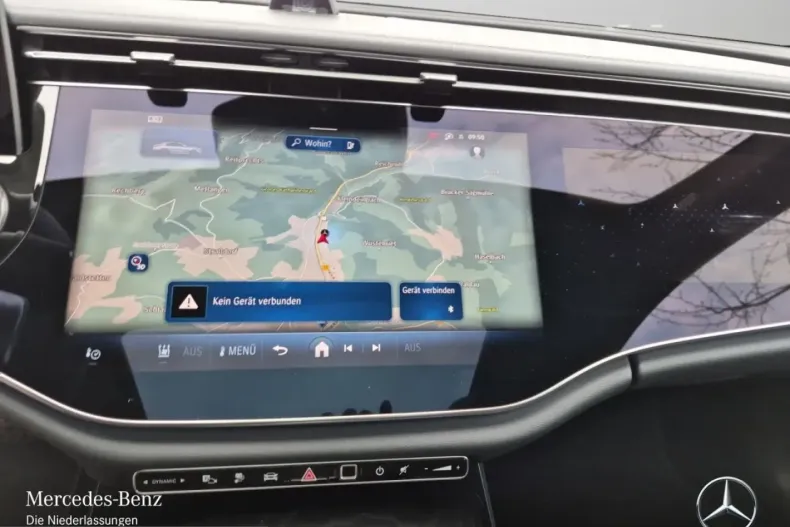 Mercedes-Benz E 300 (Clasa E) din 2025 cu 9.421 km - oferta MER203227 - foto 13