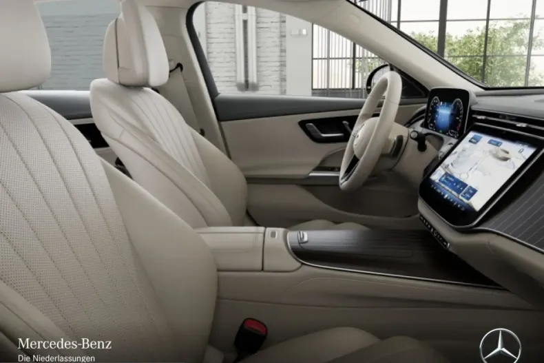 Mercedes-Benz E 300 (Clasa E) din 2025 cu 31.388 km - oferta MER203229 - foto 9