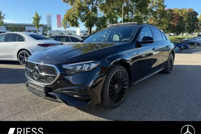 Mercedes-Benz E 300 (Clasa E) din 2025 cu 15.343 km - oferta MER203230 - foto 1