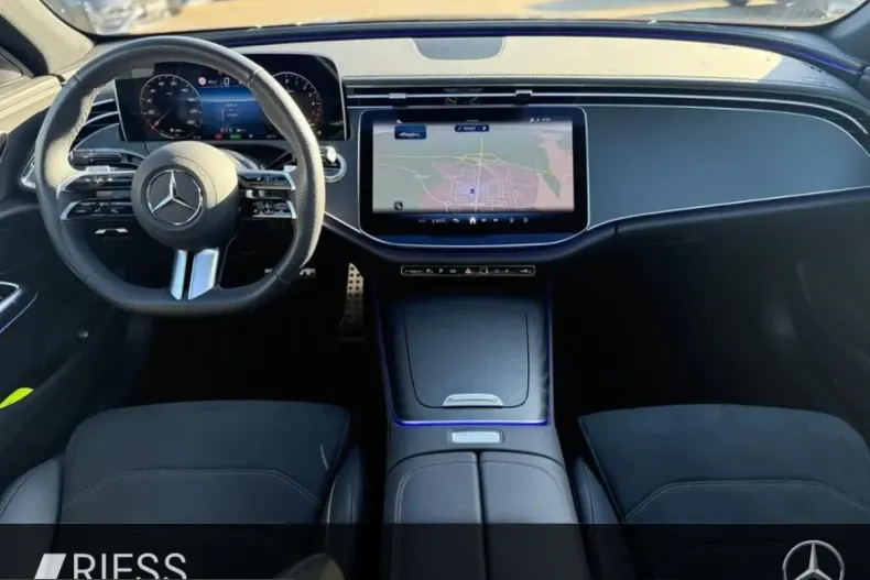 Mercedes-Benz E 300 (Clasa E) din 2025 cu 15.343 km - oferta MER203230 - foto 12