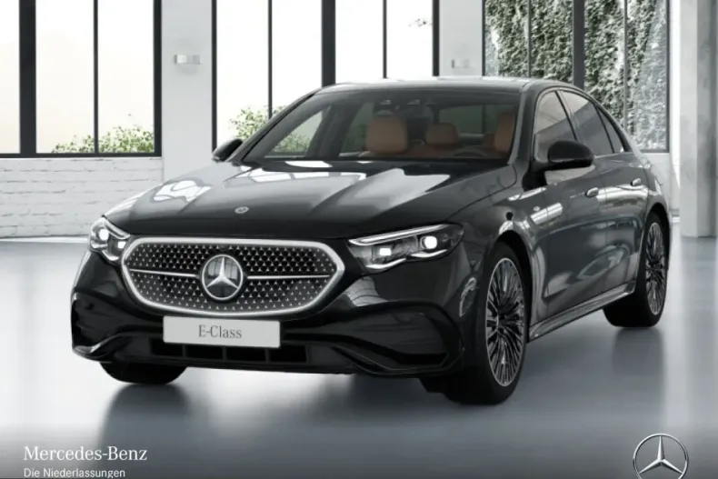 Mercedes-Benz E 300 (Clasa E) din 2024 cu 13.062 km - oferta MER203232 - foto 1