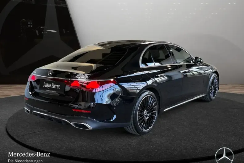 Mercedes-Benz E 300 (Clasa E) din 2025 cu 16.908 km - oferta MER203233 - foto 6