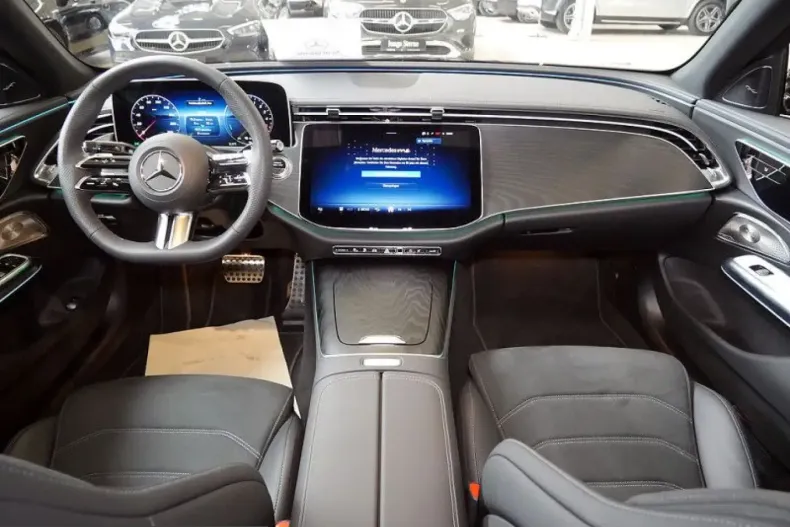 Mercedes-Benz E 300 (Clasa E) din 2025 cu 12.000 km - oferta MER203236 - foto 7