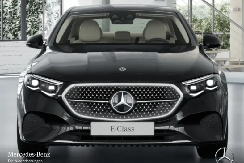 Mercedes-Benz E 300 (Clasa E) din 2025 cu 11.809 km - oferta MER203239 - foto 5