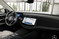 Mercedes-Benz E 300 (Clasa E) din 2025 cu 11.809 km - oferta MER203239 - foto 8