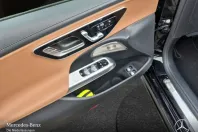 Mercedes-Benz E 300 (Clasa E) din 2024 cu 11.462 km - oferta MER203242 - foto 14