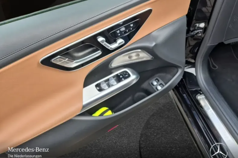 Mercedes-Benz E 300 (Clasa E) din 2024 cu 11.462 km - oferta MER203242 - foto 14