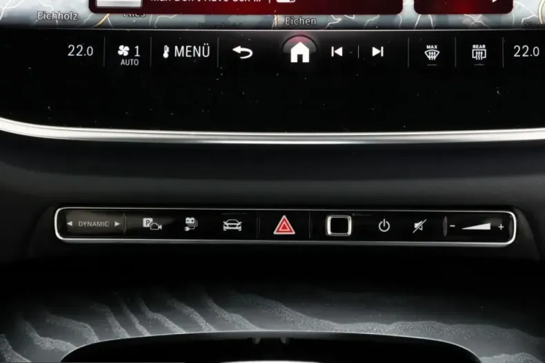 Mercedes-Benz E 300 (Clasa E) din 2025 cu 6.403 km - oferta MER203244 - foto 8