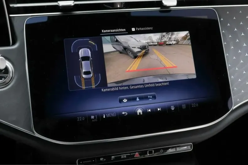 Mercedes-Benz E 300 (Clasa E) din 2025 cu 6.403 km - oferta MER203244 - foto 16