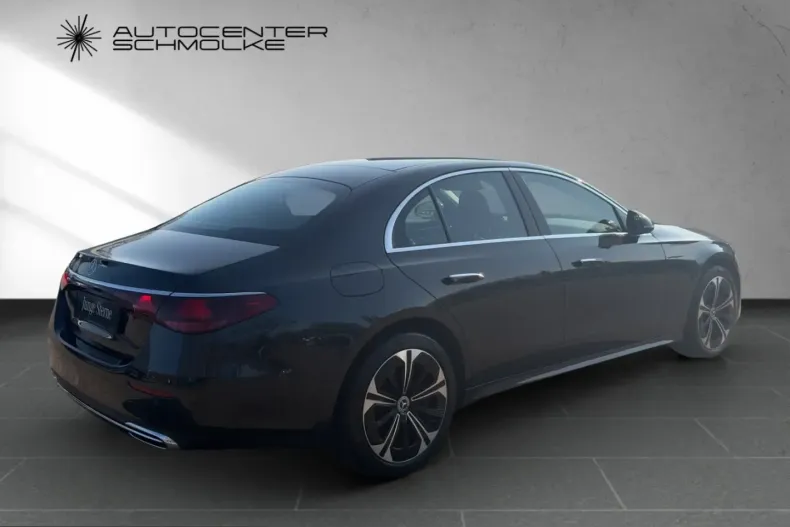 Mercedes-Benz E 300 (Clasa E) din 2025 cu 5.500 km - oferta MER203245 - foto 5