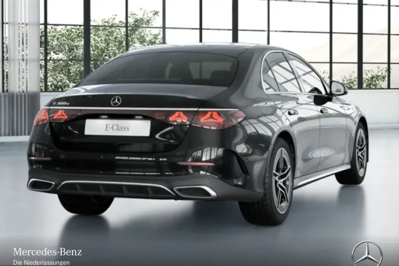 Mercedes-Benz E 300 (Clasa E) din 2024 cu 5.365 km - oferta MER203246 - foto 3