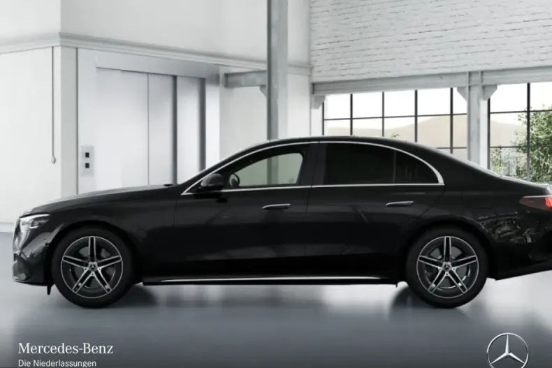 Mercedes-Benz E 300 (Clasa E) din 2024 cu 5.365 km - oferta MER203246 - foto 4