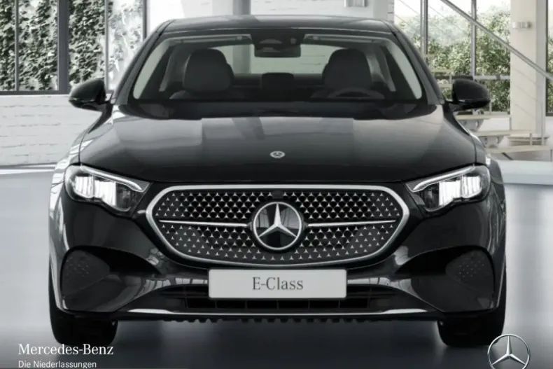 Mercedes-Benz E 300 (Clasa E) din 2025 cu 17.139 km - oferta MER203247 - foto 5