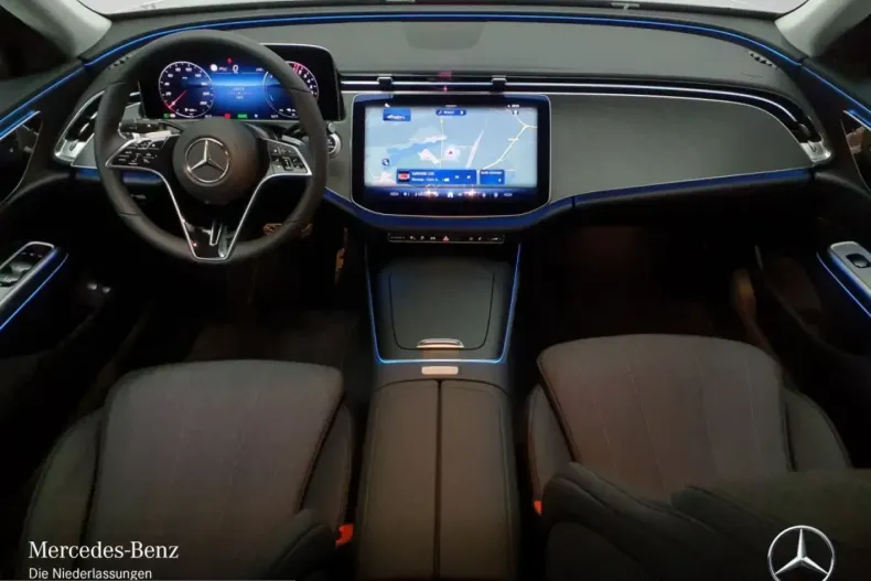 Mercedes-Benz E 300 (Clasa E) din 2024 cu 1.326 km - oferta MER203248 - foto 10