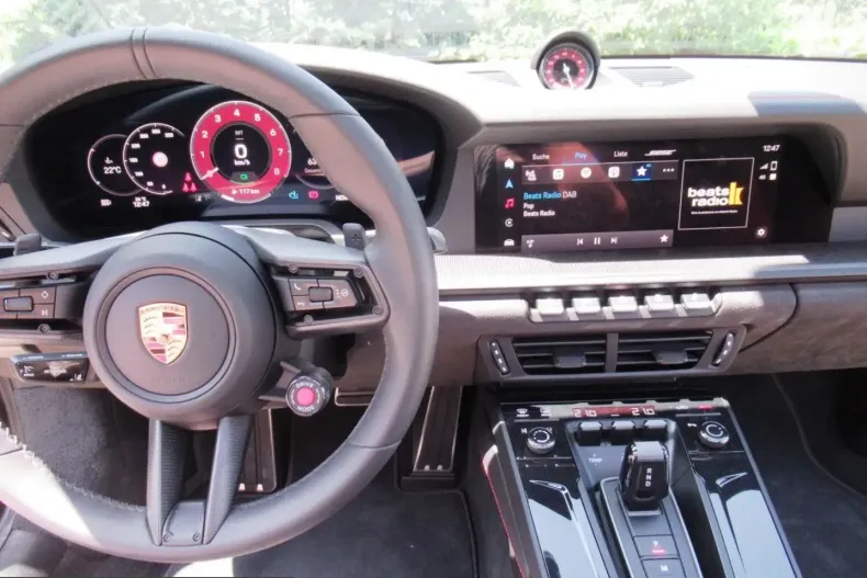 Porsche 992 din 2025 cu 12.048 km - oferta POR203250 - foto 8