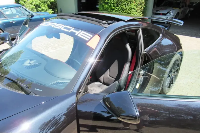 Porsche 992 din 2025 cu 12.048 km - oferta POR203250 - foto 11