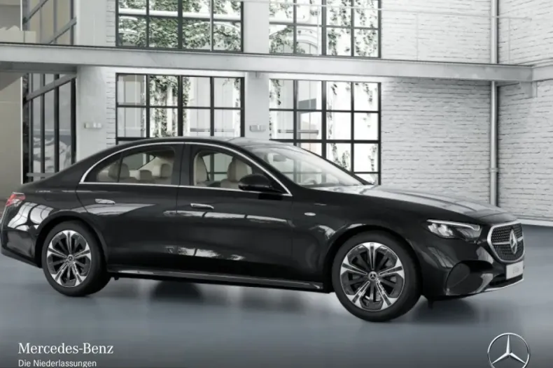 Mercedes-Benz E 300 (Clasa E) din 2025 cu 6.900 km - oferta MER203253 - foto 13