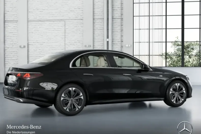 Mercedes-Benz E 300 (Clasa E) din 2025 cu 6.900 km - oferta MER203253 - foto 14