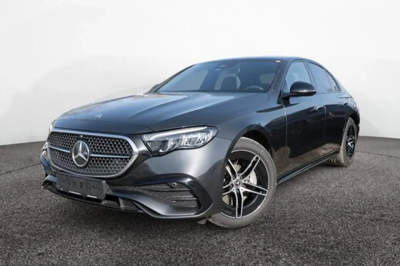 Mercedes-Benz E 300 (Clasa E) din 2024 cu 12.300 km - oferta MER203255 - foto 1