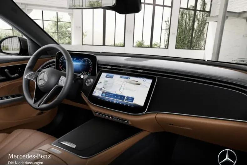 Mercedes-Benz E 300 (Clasa E) din 2025 cu 21.561 km - oferta MER203256 - foto 8