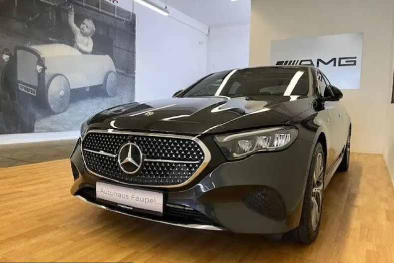 Mercedes-Benz E 300 (Clasa E) din 2025 cu 20.000 km - oferta MER203257 - foto 11