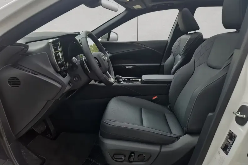 Lexus RX 450 din 2026 cu 10 km - oferta LEX203259 - foto 11