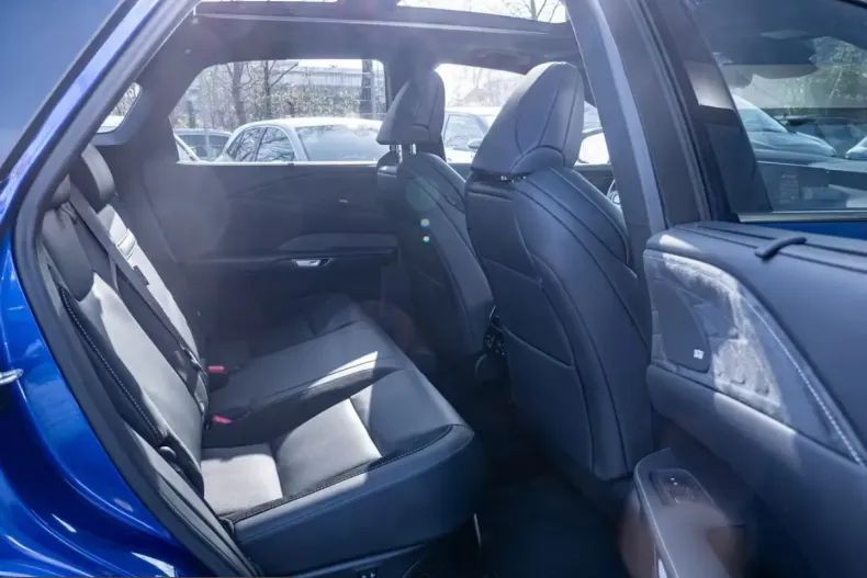 Lexus RX 500 din 2023 cu 31.445 km - oferta LEX203260 - foto 12