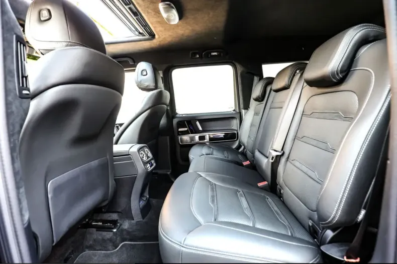 Mercedes-Benz G 63 AMG (Clasa G) din 2025 cu 13.090 km - oferta MER203264 - foto 13