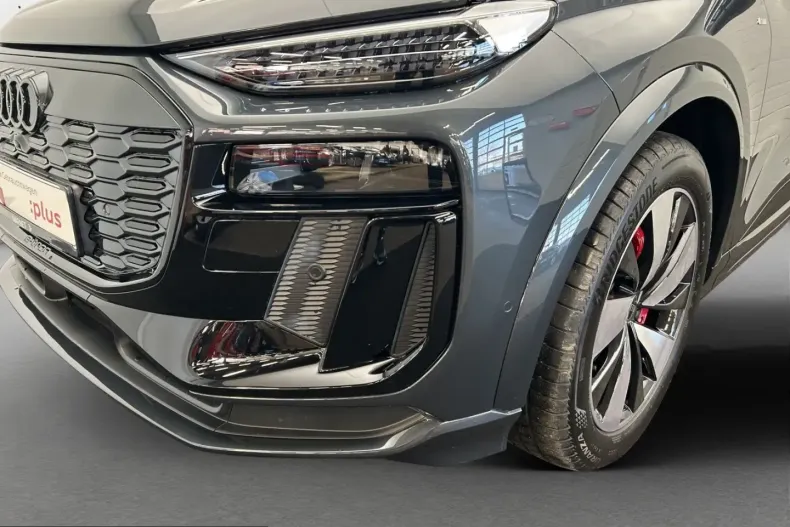 Audi Q6 e-tron din 2025 cu 14.966 km - oferta AUD203265 - foto 4