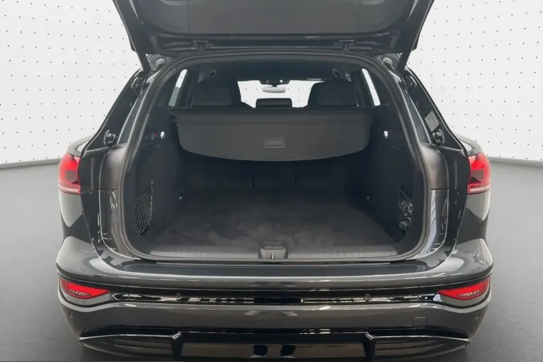 Audi Q6 e-tron din 2025 cu 14.966 km - oferta AUD203265 - foto 12