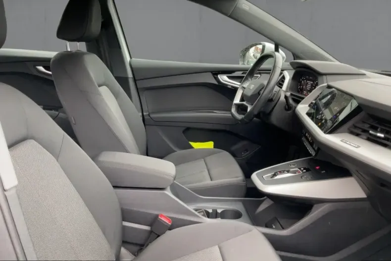 Audi Q4 e-tron din 2024 cu 56.008 km - oferta AUD203266 - foto 11