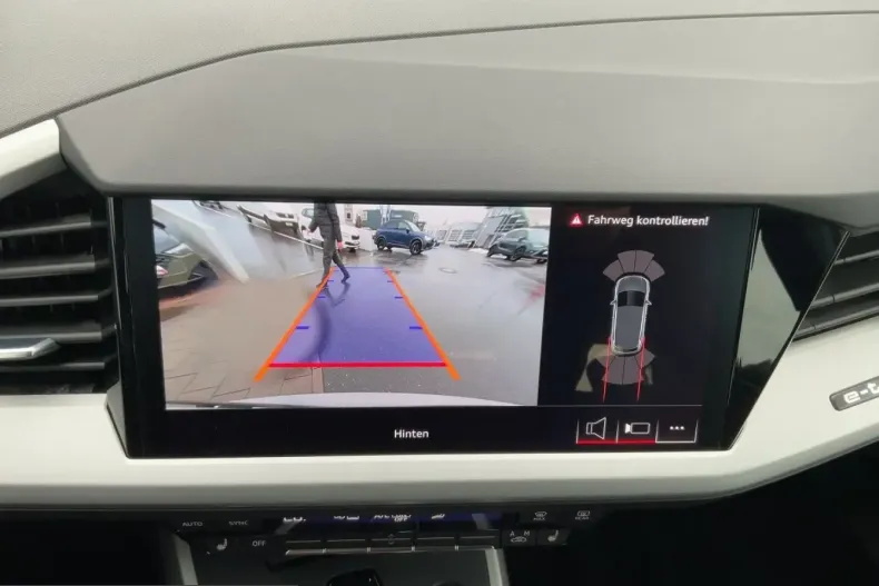 Audi Q4 e-tron din 2024 cu 56.008 km - oferta AUD203266 - foto 16