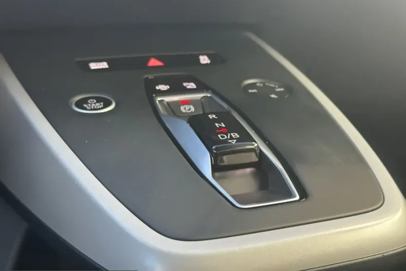 Audi Q4 e-tron din 2024 cu 34.400 km - oferta AUD203267 - foto 13