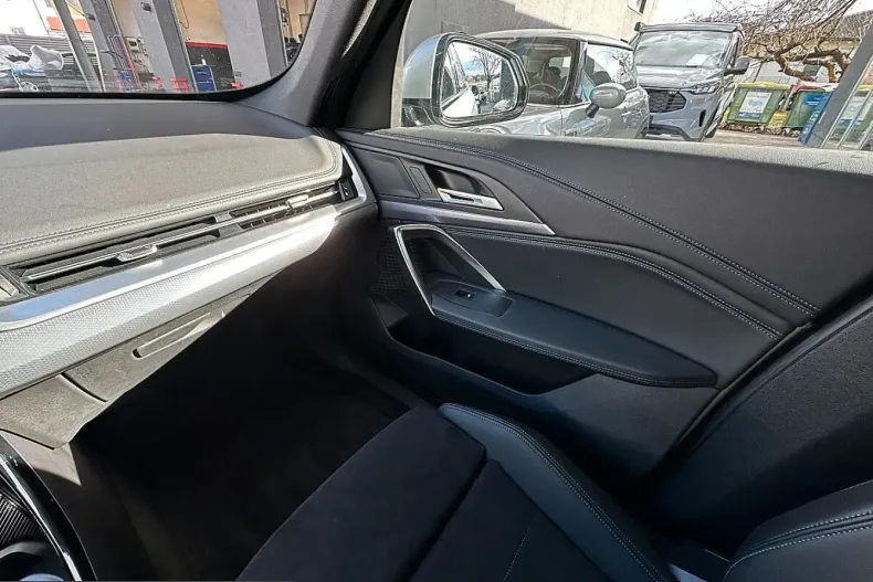 BMW X1 (Seria X) din 2024 cu 56.300 km - oferta BMW203270 - foto 23