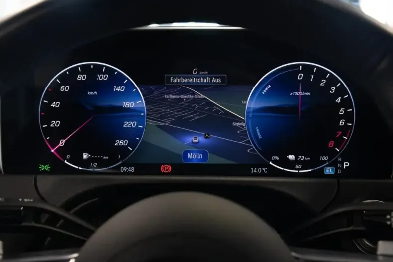 Mercedes-Benz E 300 (Clasa E) din 2024 cu 8.229 km - oferta MER203289 - foto 8