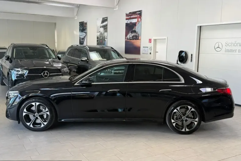 Mercedes-Benz E 300 (Clasa E) din 2024 cu 17.926 km - oferta MER203291 - foto 3