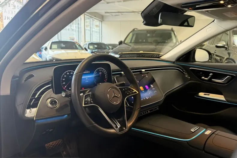 Mercedes-Benz E 300 (Clasa E) din 2024 cu 17.926 km - oferta MER203291 - foto 10