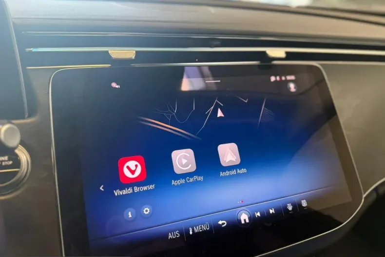 Mercedes-Benz E 300 (Clasa E) din 2024 cu 17.926 km - oferta MER203291 - foto 16