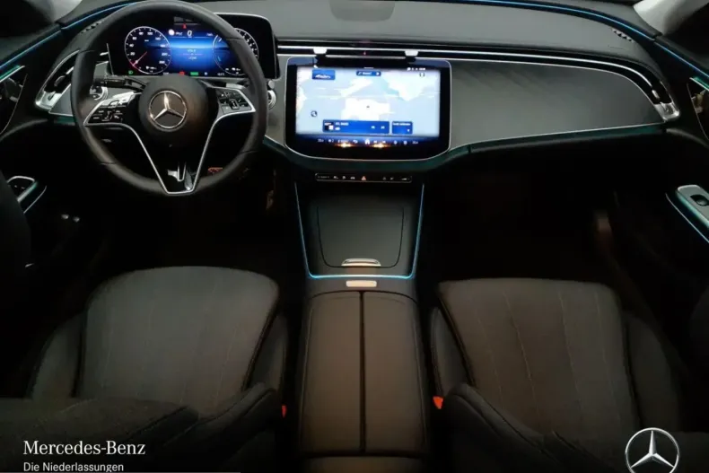 Mercedes-Benz E 300 (Clasa E) din 2024 cu 11.235 km - oferta MER203293 - foto 10