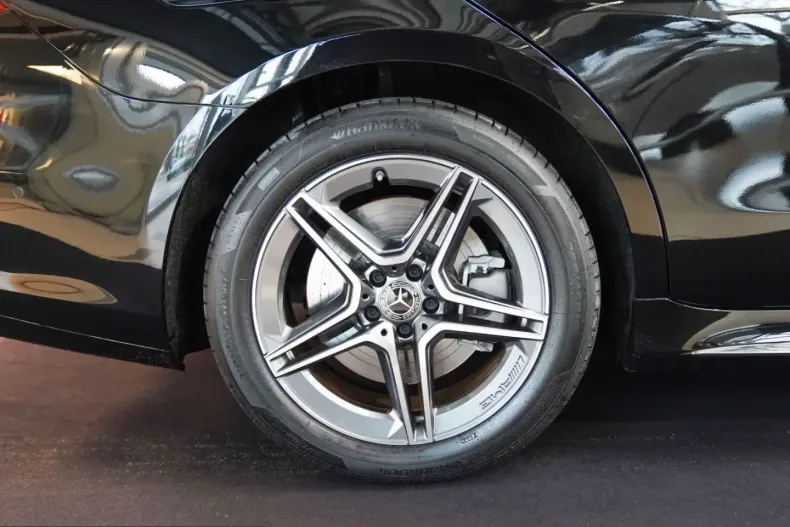 Mercedes-Benz S 500 (Clasa S) din 2025 cu 20.223 km - oferta MER203295 - foto 2