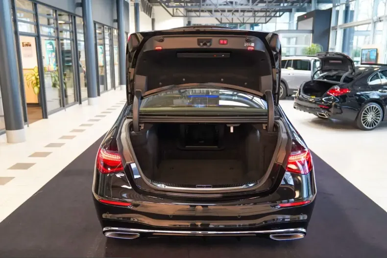 Mercedes-Benz S 500 (Clasa S) din 2025 cu 20.223 km - oferta MER203295 - foto 14