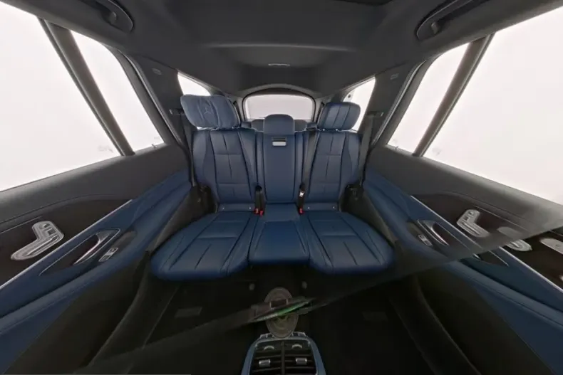 Mercedes-Benz GLS 580 (Clasa GLS) din 2024 cu 36.900 km - oferta MER203298 - foto 8