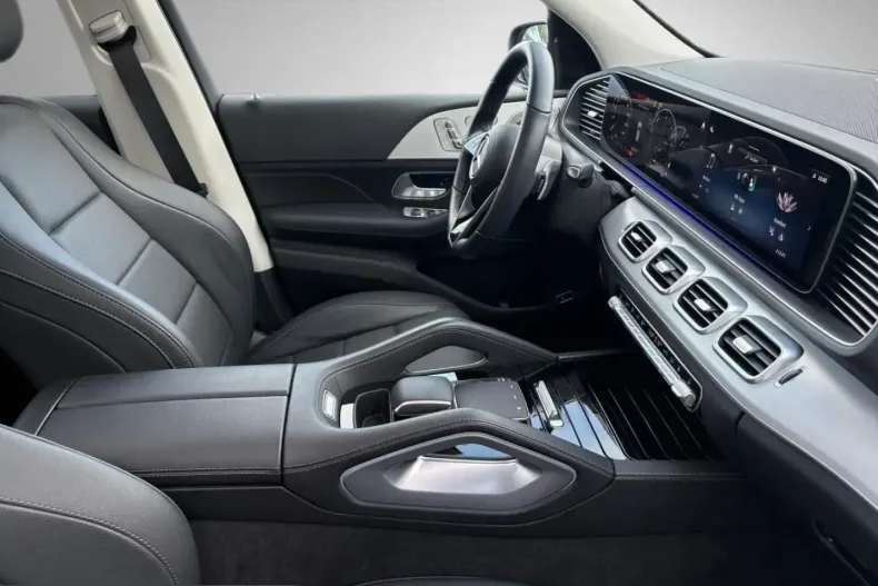 Mercedes-Benz GLE 350 (Clasa GLE) din 2025 cu 23.055 km - oferta MER203300 - foto 24