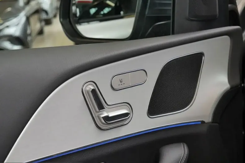 Mercedes-Benz GLE 350 (Clasa GLE) din 2025 cu 17.042 km - oferta MER203303 - foto 12