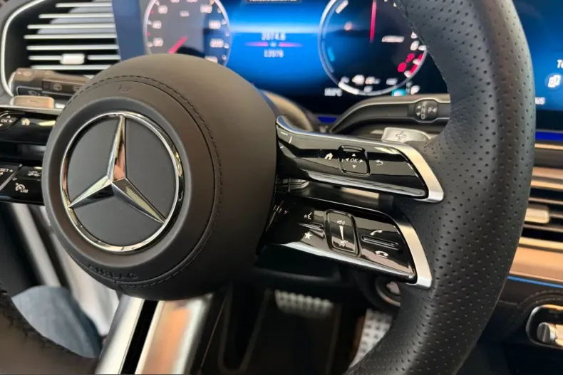 Mercedes-Benz GLE 400 (Clasa GLE) din 2025 cu 12.070 km - oferta MER203304 - foto 12