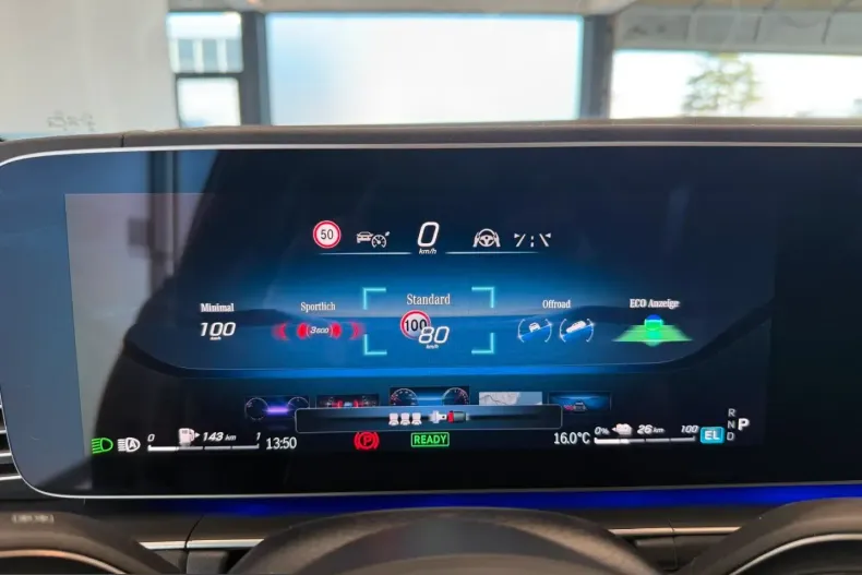 Mercedes-Benz GLE 400 (Clasa GLE) din 2025 cu 12.070 km - oferta MER203304 - foto 23