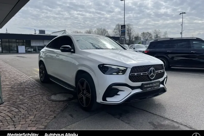 Mercedes-Benz GLE 400 (Clasa GLE) din 2024 cu 31.553 km - oferta MER203305 - foto 1