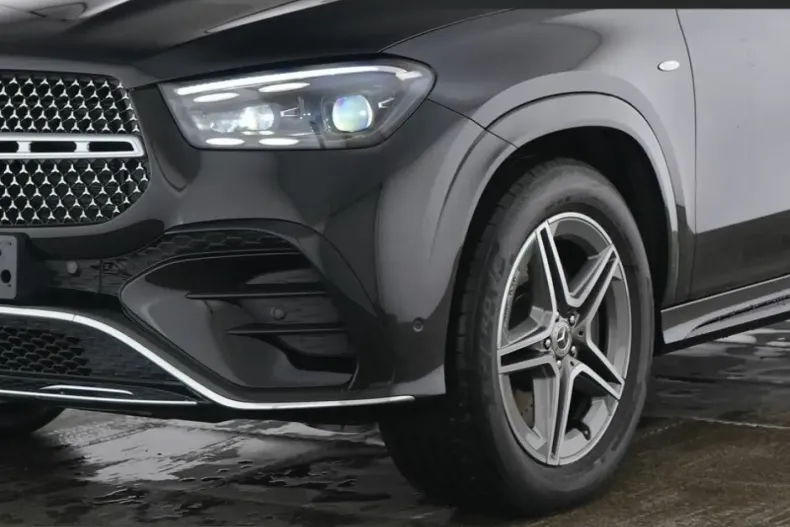Mercedes-Benz GLE 400 (Clasa GLE) din 2025 cu 10.070 km - oferta MER203308 - foto 3