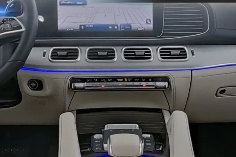 Mercedes-Benz GLE 400 (Clasa GLE) din 2025 cu 10.070 km - oferta MER203308 - foto 7