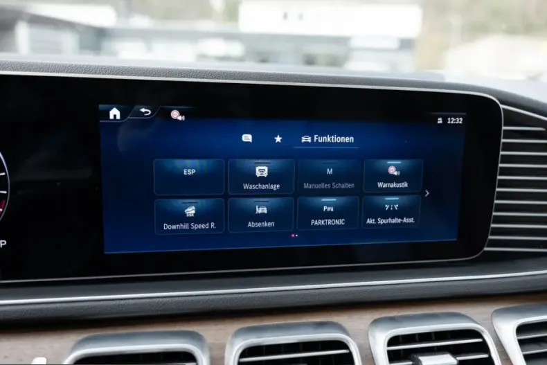 Mercedes-Benz GLE 400 (Clasa GLE) din 2024 cu 33.542 km - oferta MER203312 - foto 13